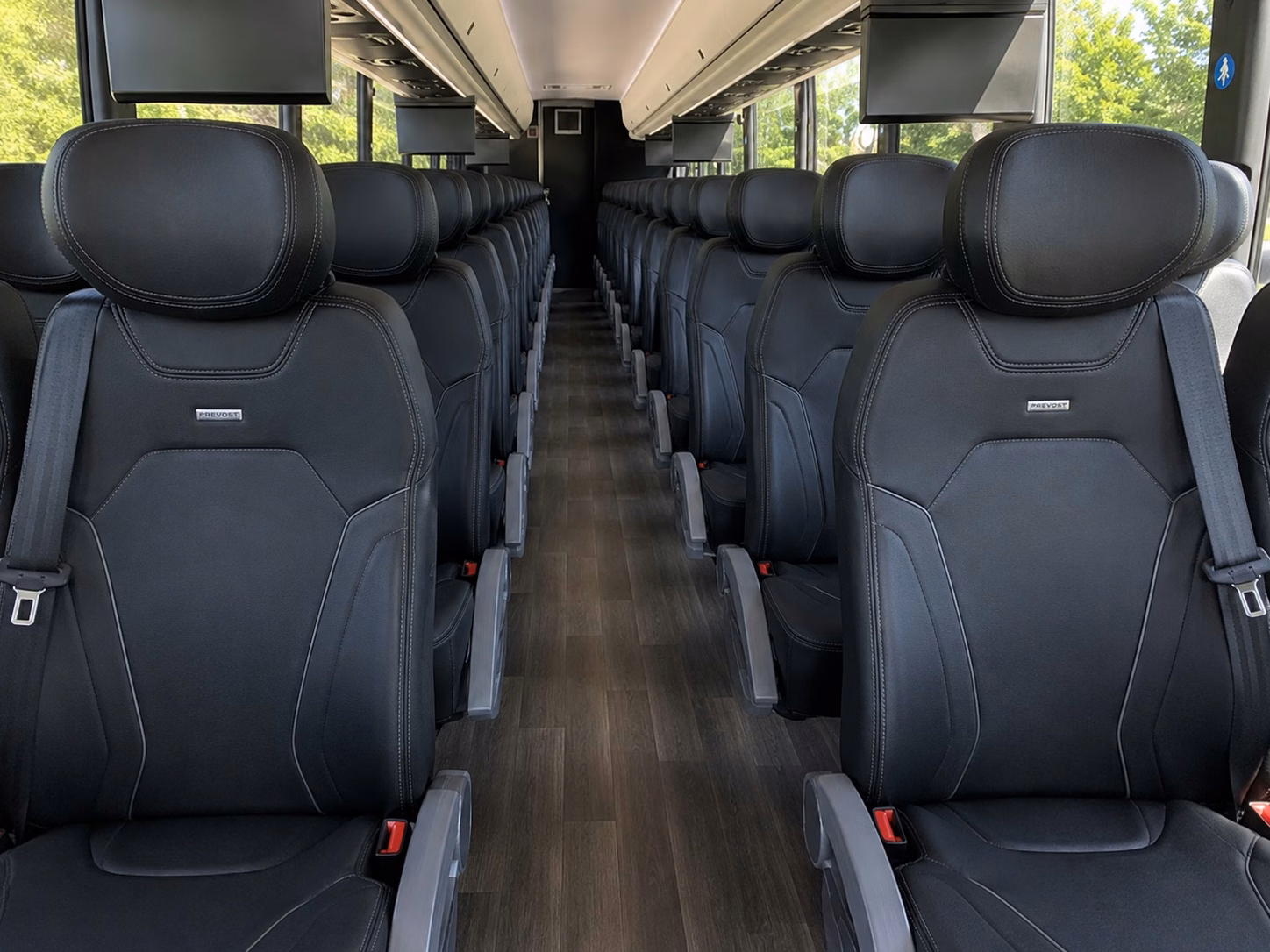 corporate tailgate and hospitality shuttle services in ann arbor