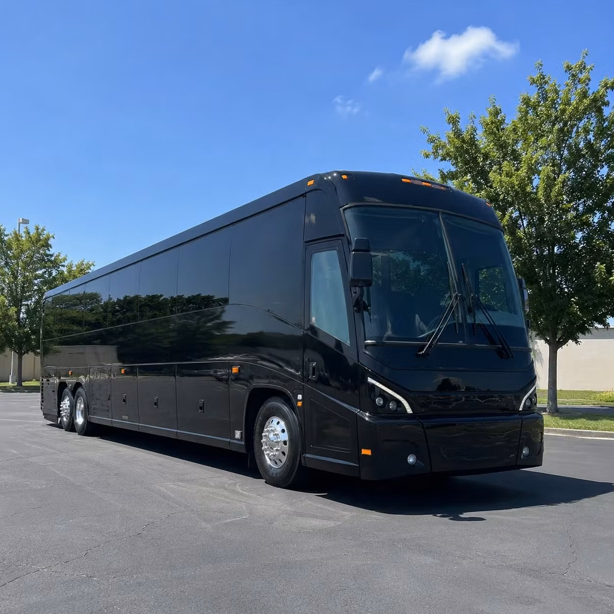 reliable corporate event shuttle buses for ann arbor businesses